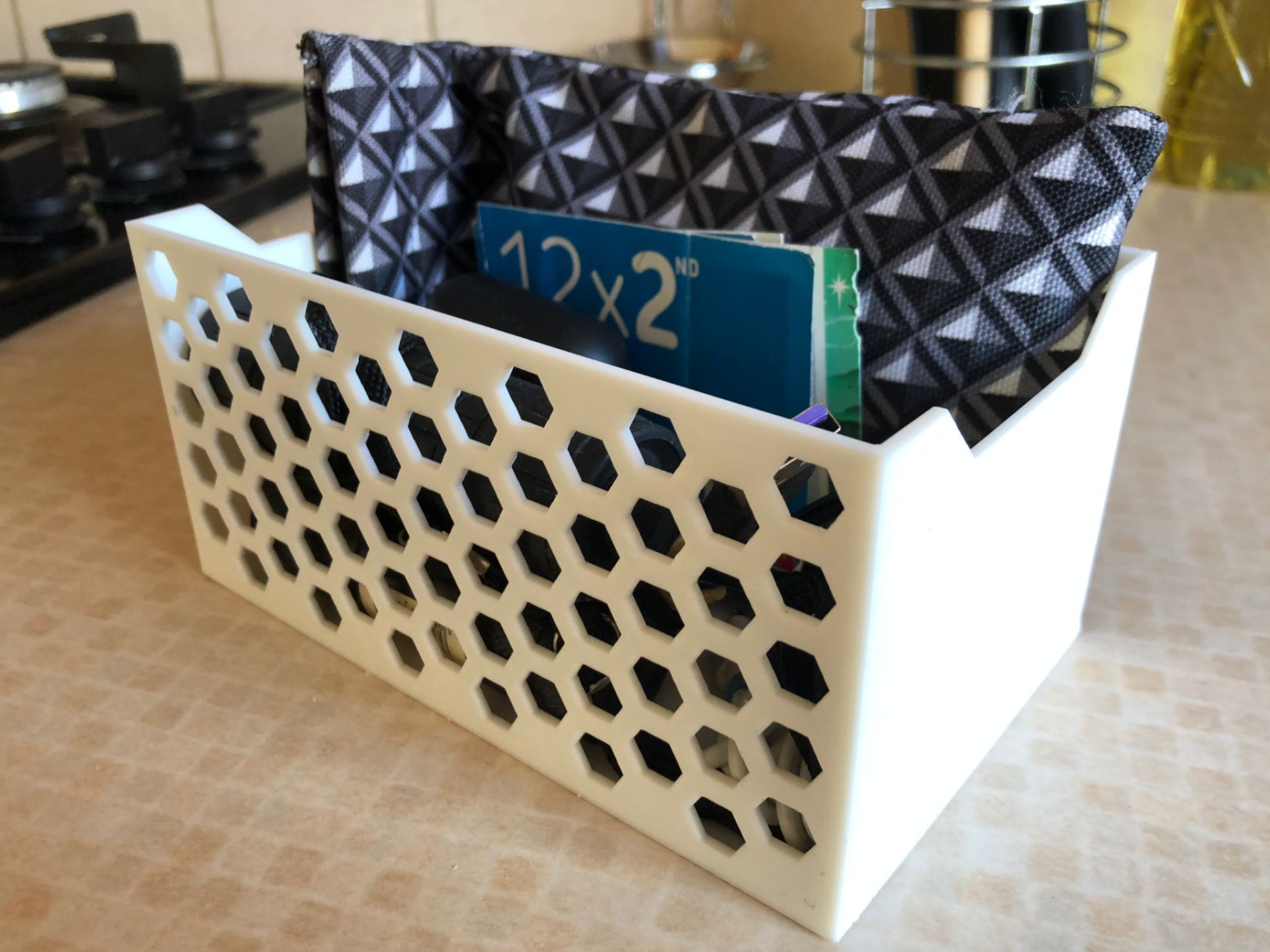 Medium storage bin (9cmx15cm)