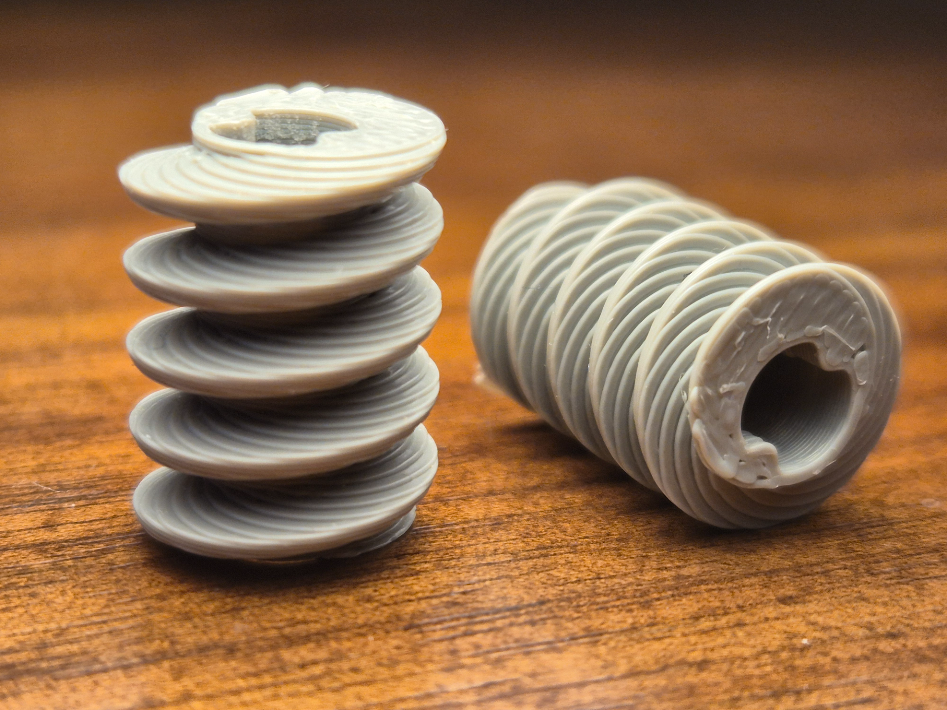 Legos bricks wormgear, worm gear fitting on axles!