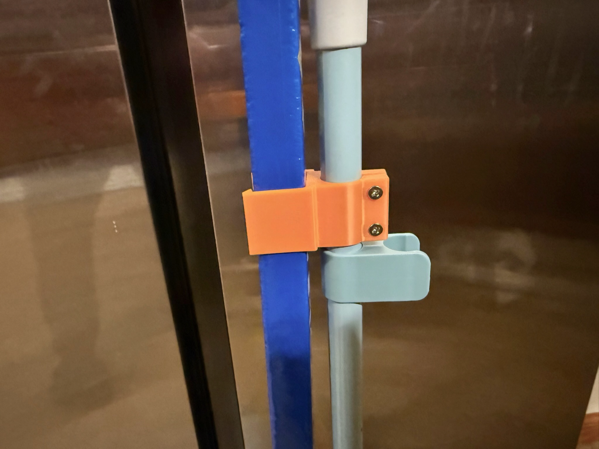 Asian Broom to Dustpan Bracket (Hanger)