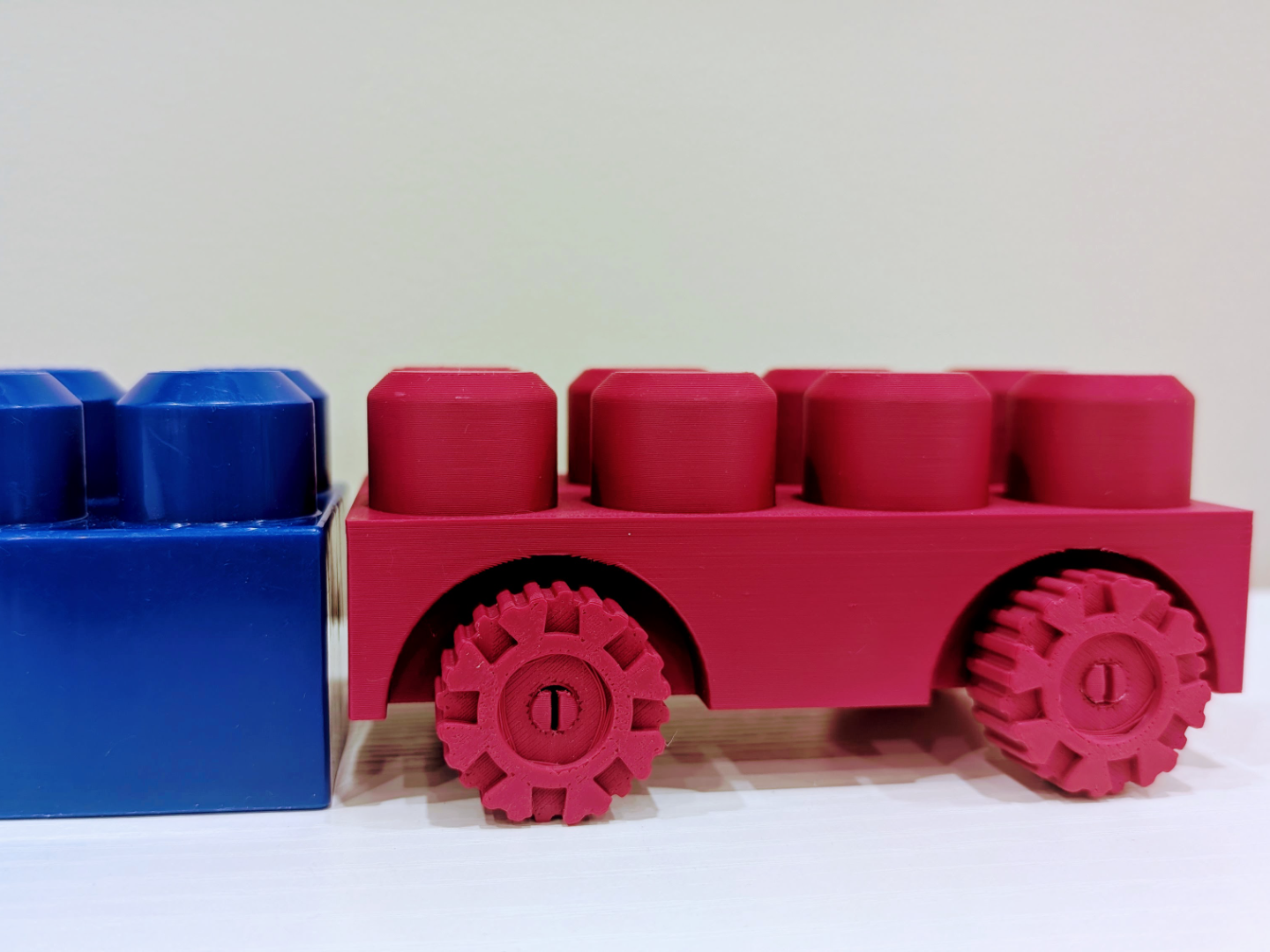 MEGA BLOKS 4X2 Car Vehicle Wheels