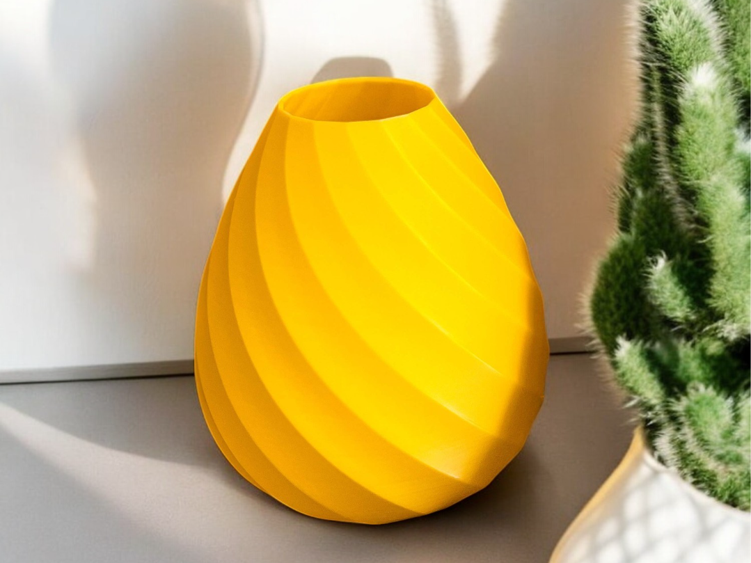 Cocoon vase