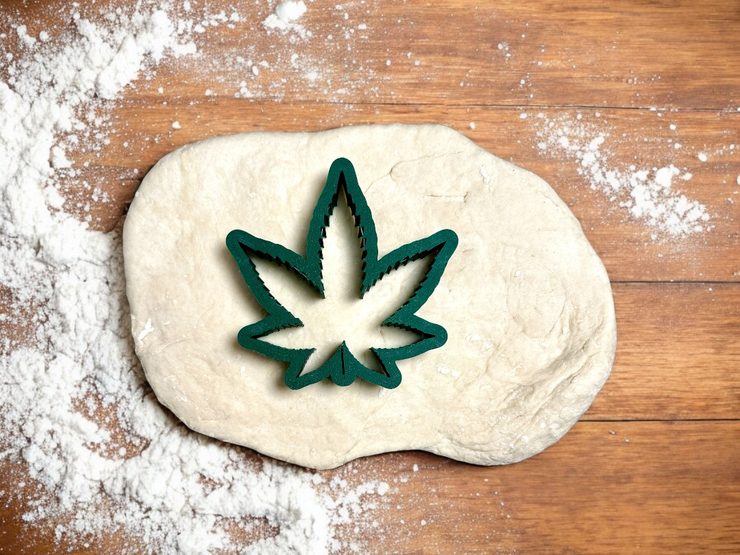 Weed Leaf Cookie Cutter