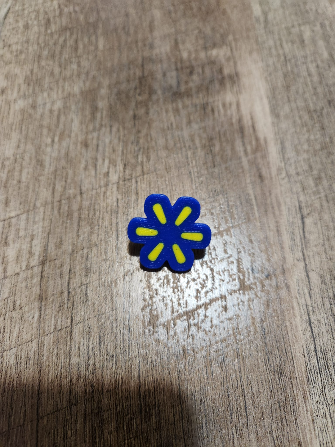 Walmart logo pin