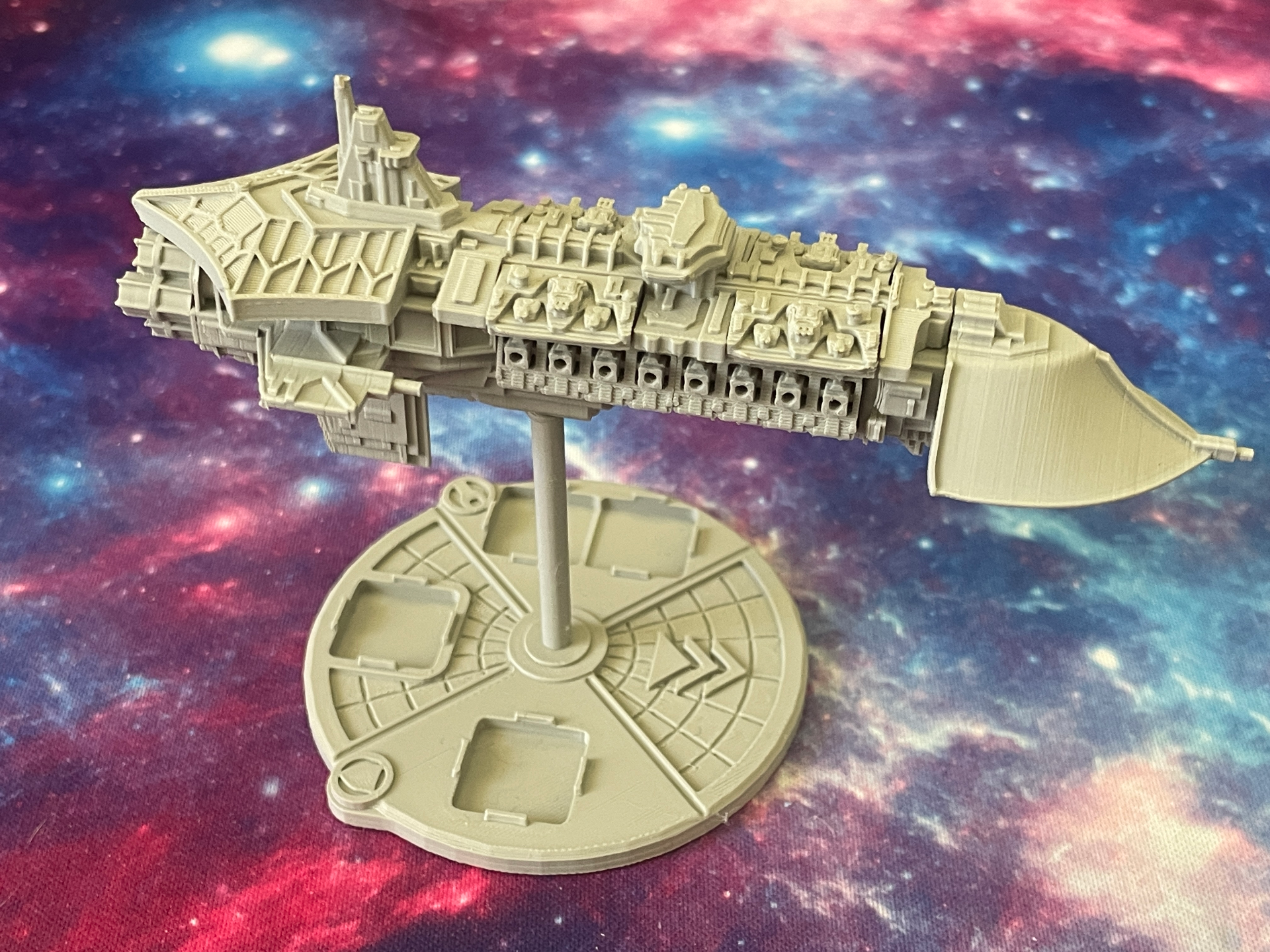 BFG Imperial Navy Avenger Class Grand Cruiser