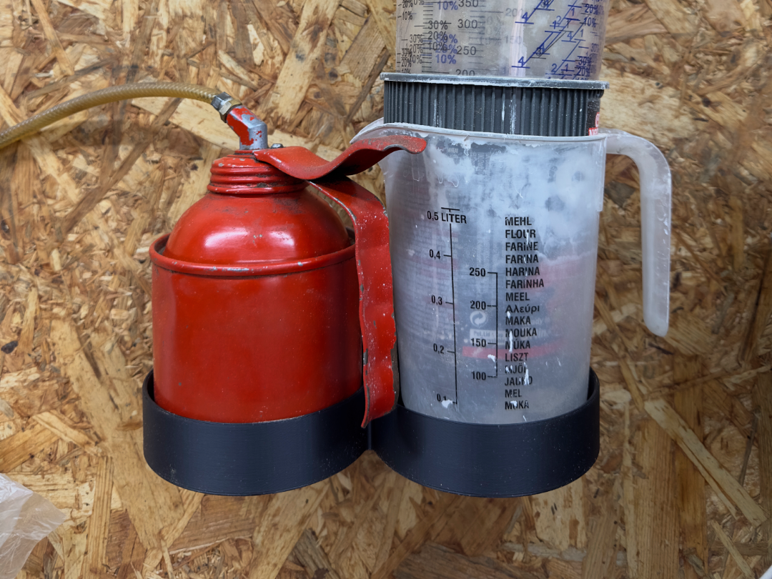 Wall Mount 2 Cans