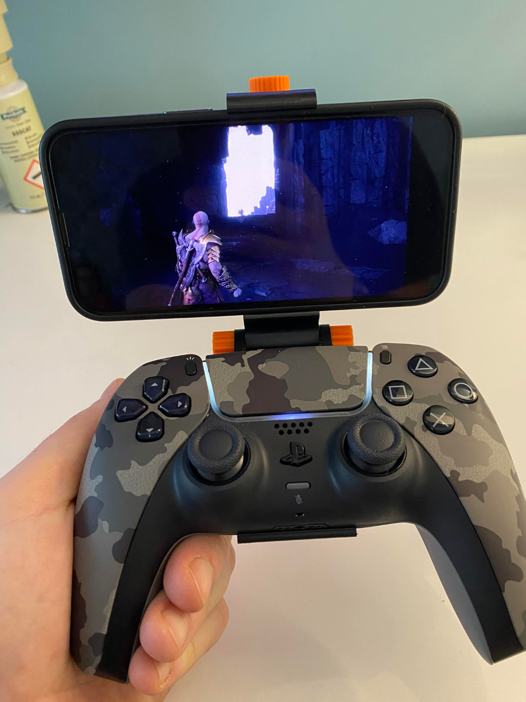 Dualsense adjustable phone holder PS5 Remote play