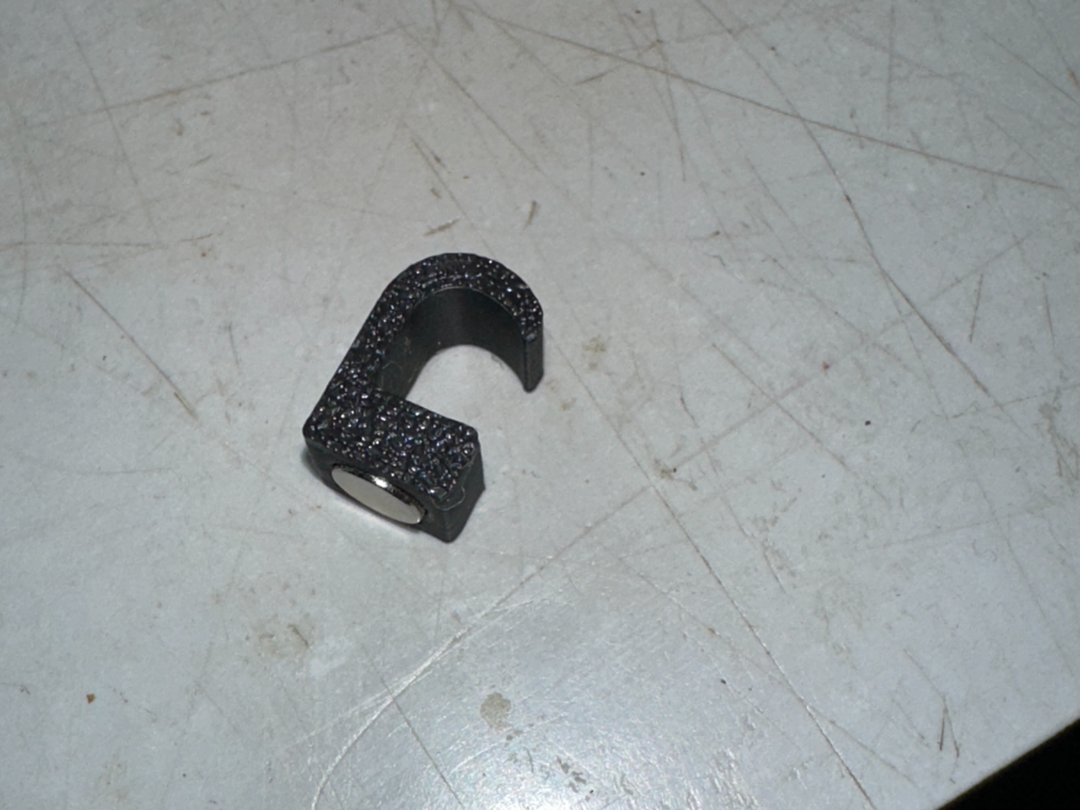 Magnet Cabel holder (6mm cabel)