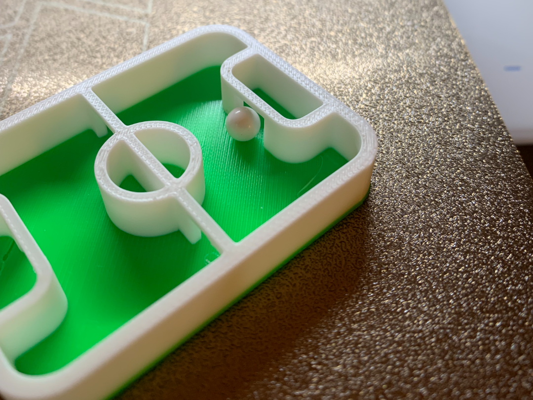 MINI SOCCER PITCH WITH PLAYABLE BALL