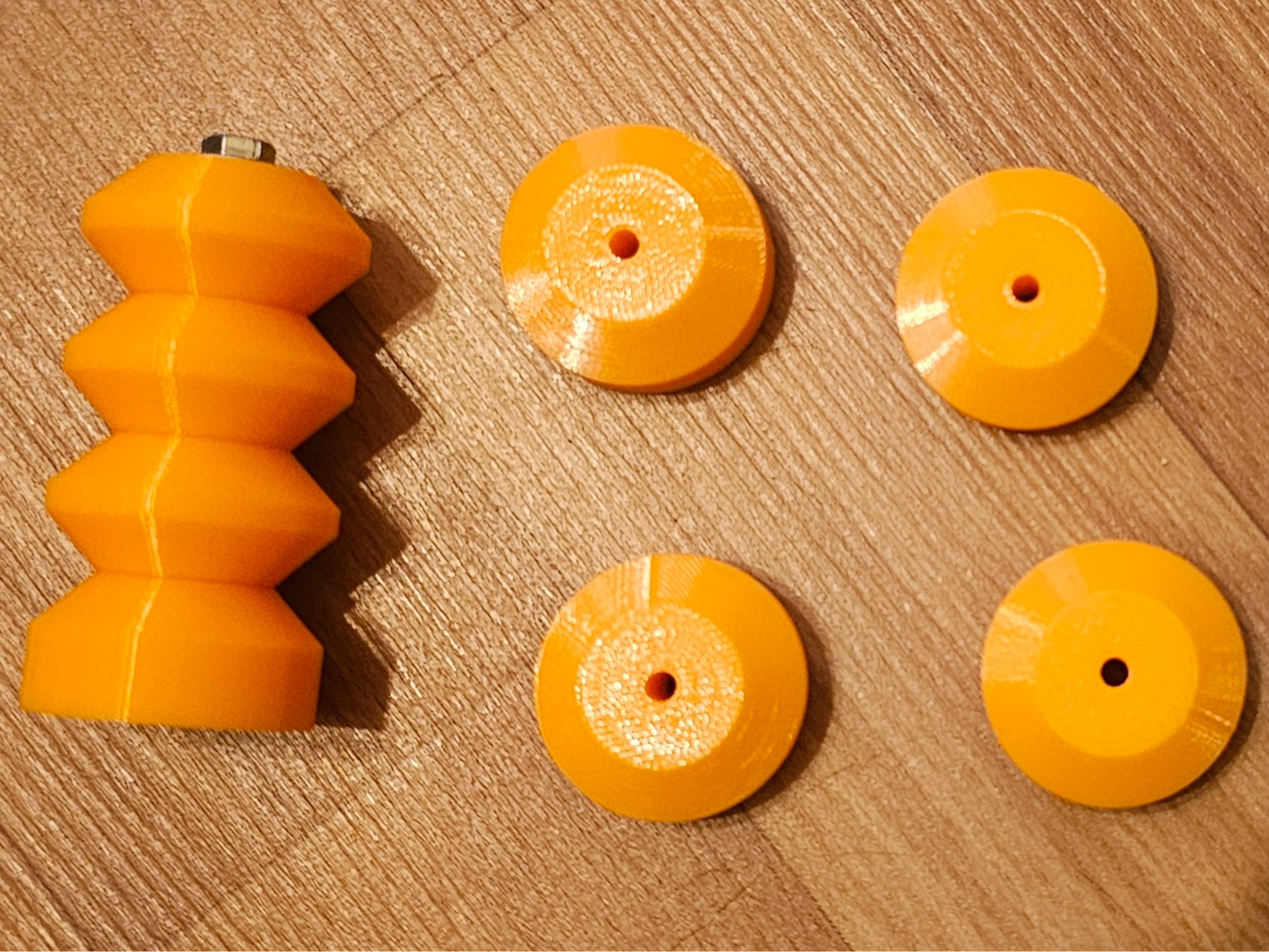 High voltage insulator / generic spacer