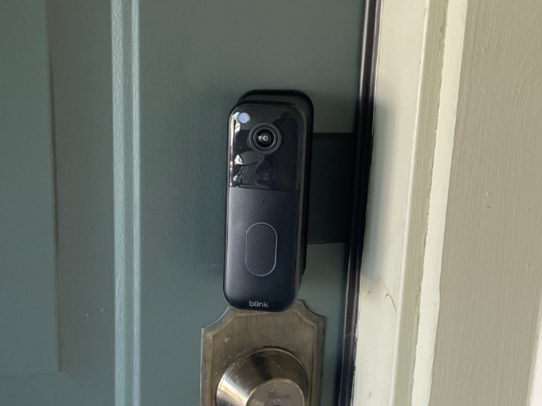 Blink Video 2 Door Mount