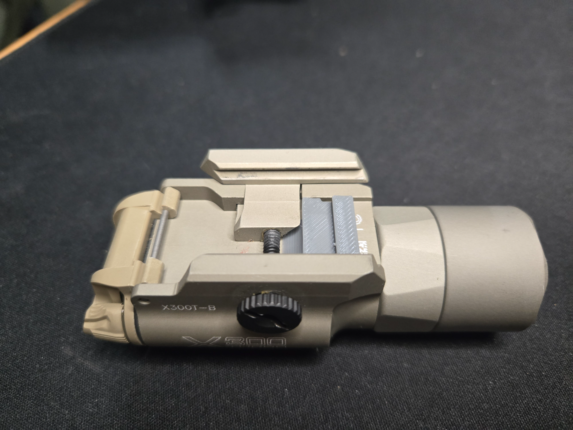 Surefire X300 light key