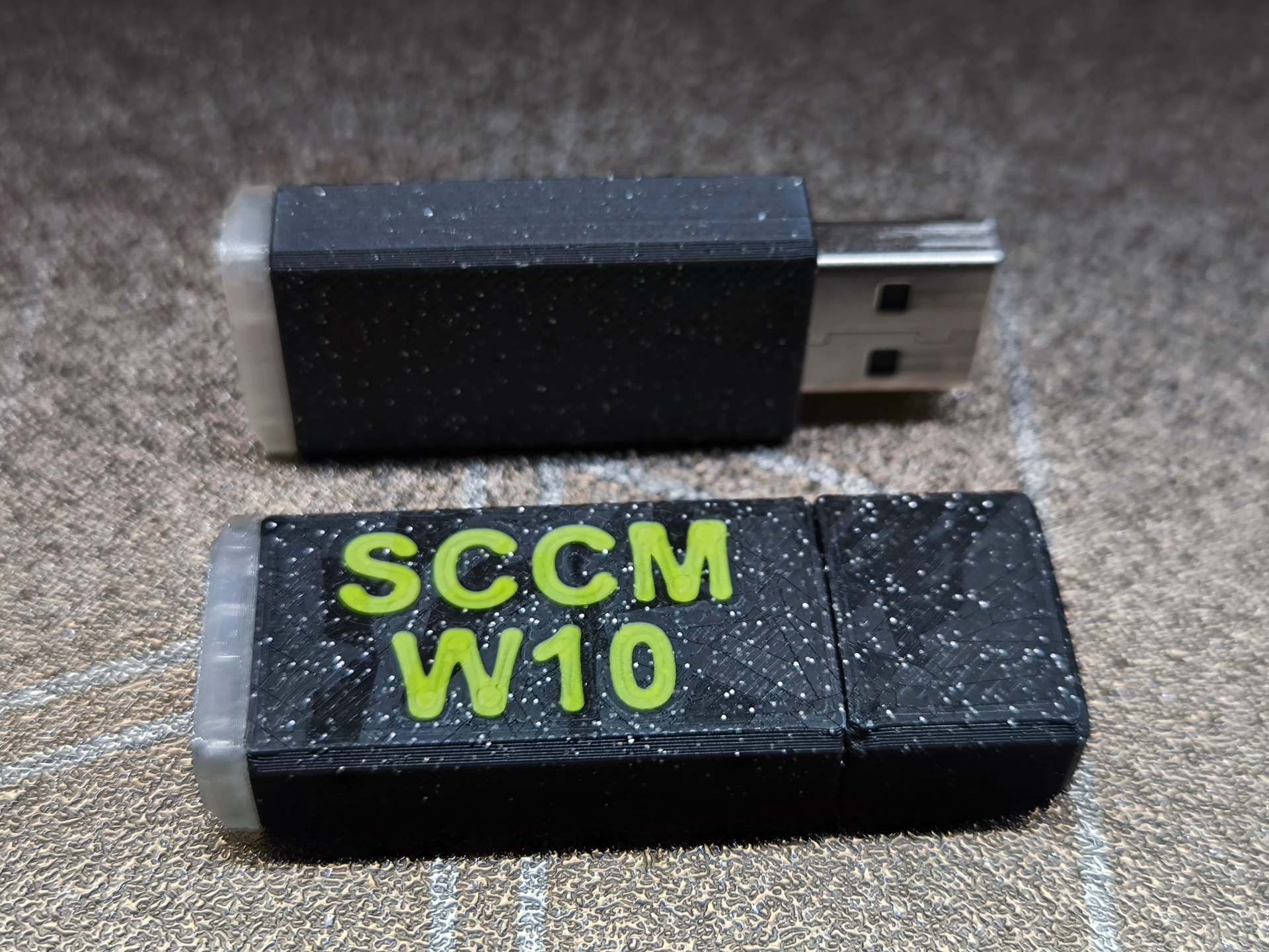 USB flash cover (enclosure)