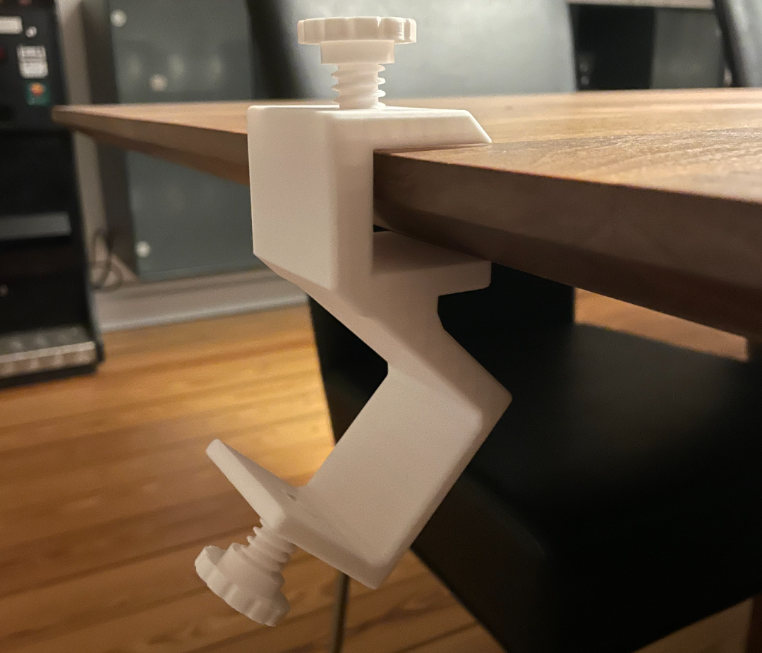 Power cord holder angeled V7-30 - 60 mm
