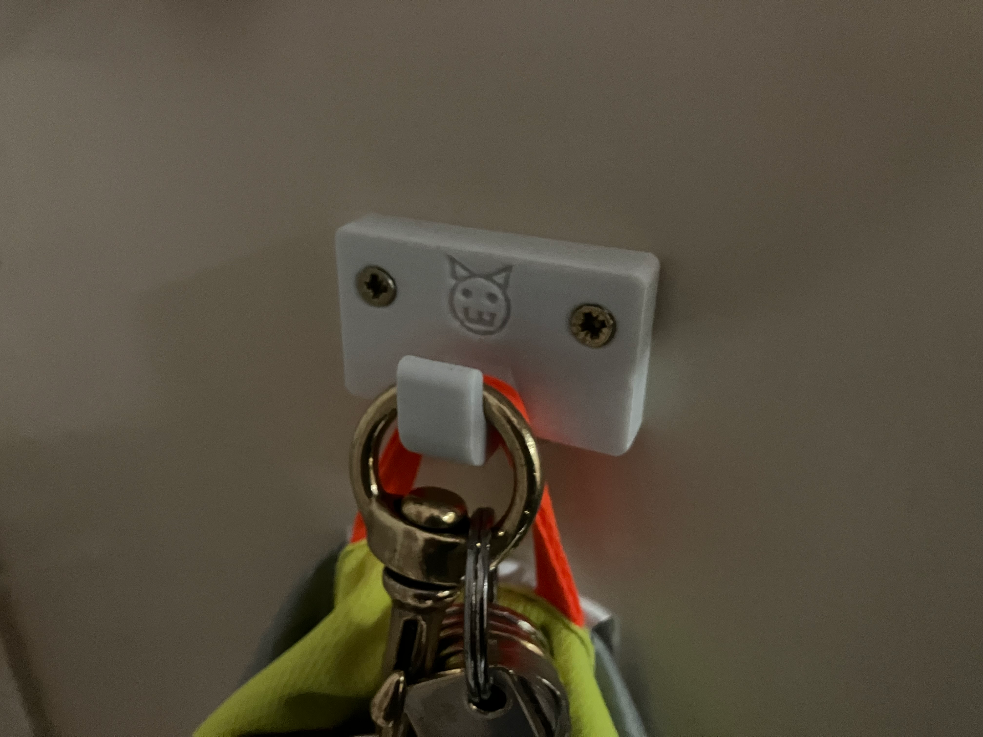 HAKEN HOOK WALL WAND SCHRANK LIGHT Leicht