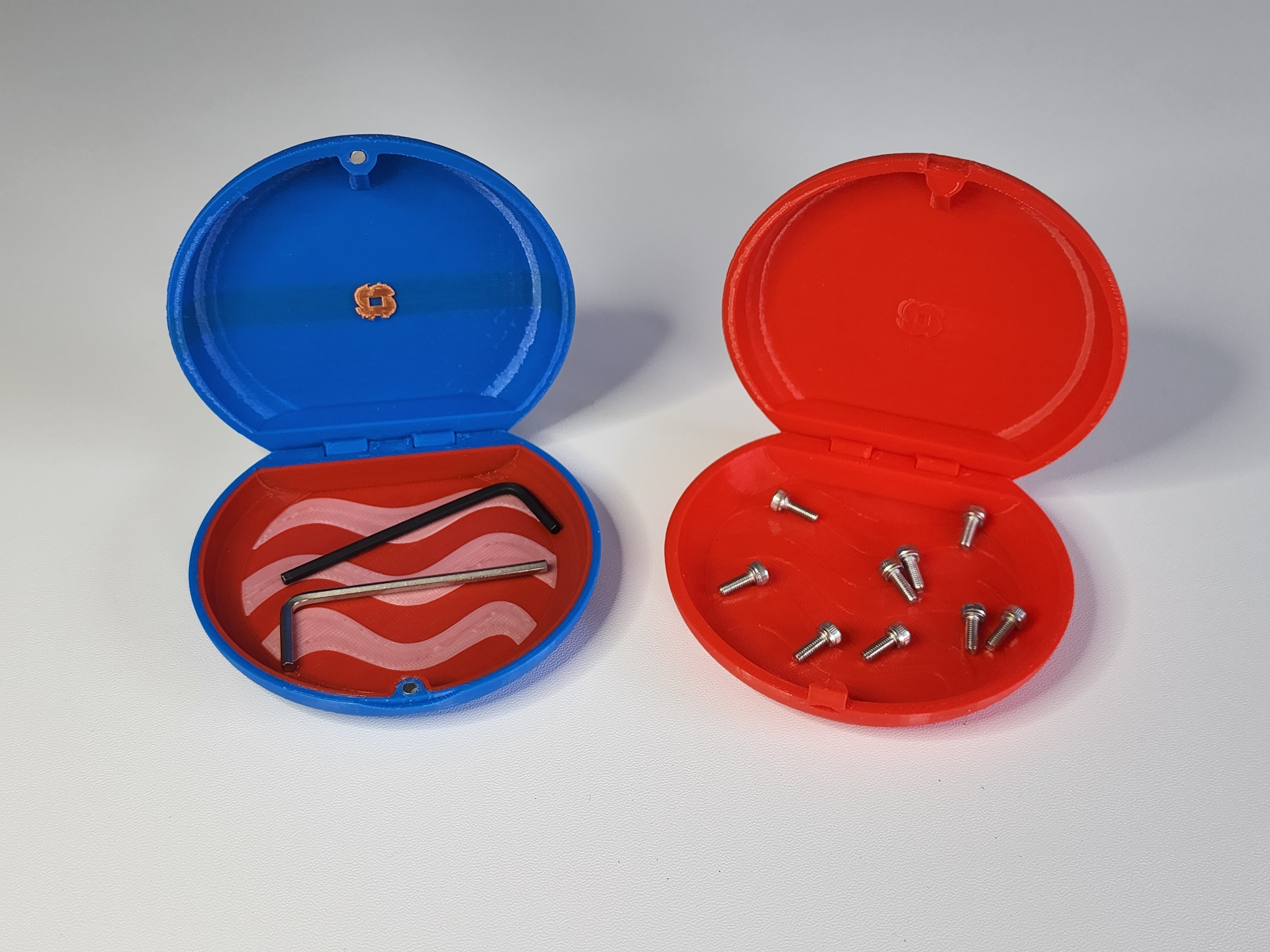 Print-In-Place Clamshell Container