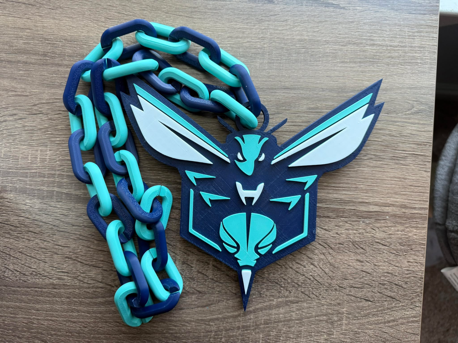 Charlotte Hornets Oversized Necklace, Pendant