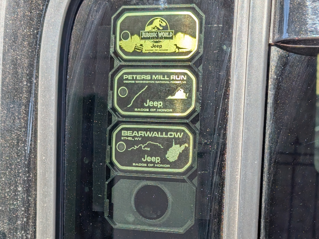 Jeep Badge of Honor interior window rack