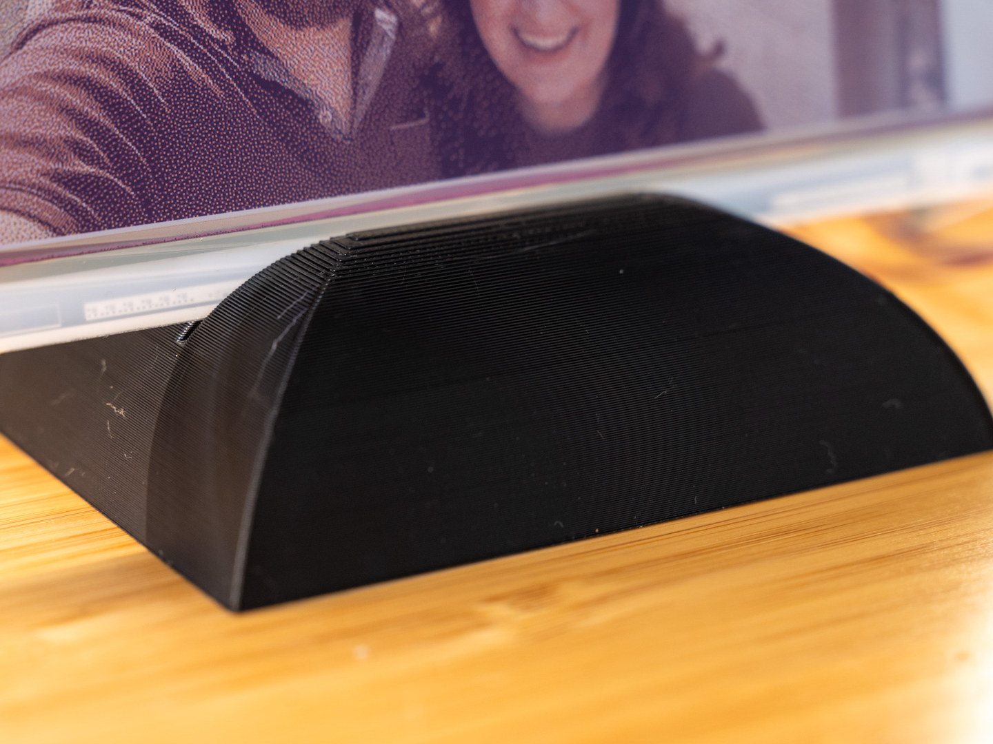 Waveshare 7.3" ACeP (7-Color) E-Ink display Stand