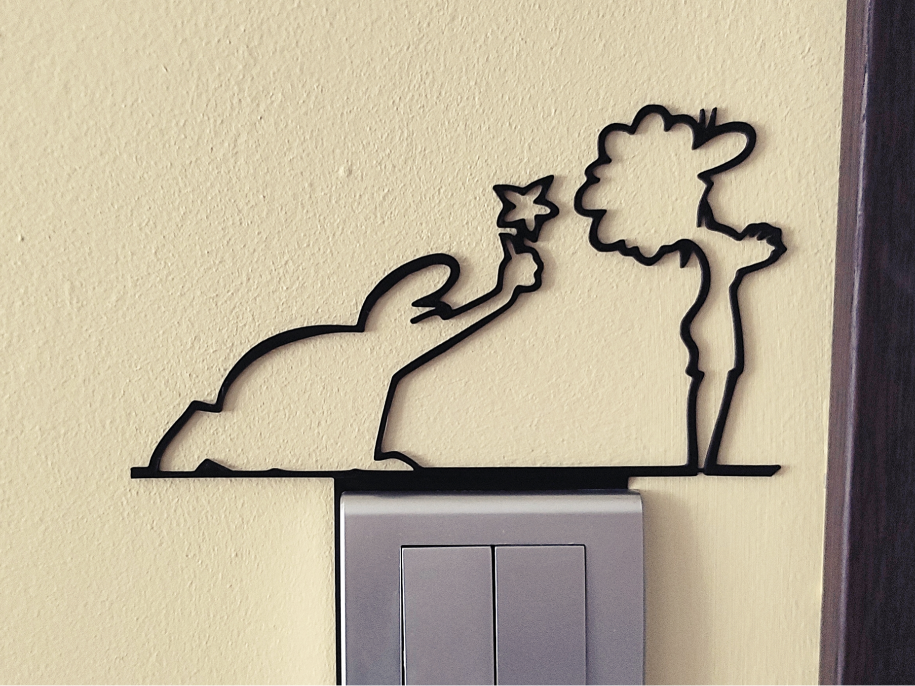 Funny Light Switch Gadget – La Linea Balum 88