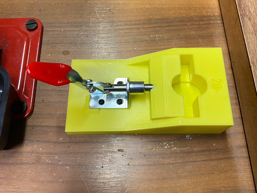 20 GA shell holder for roll crimp