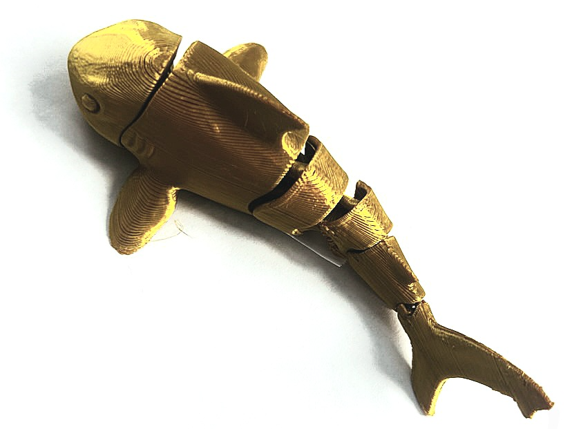 Articulated cut flexi shark toy