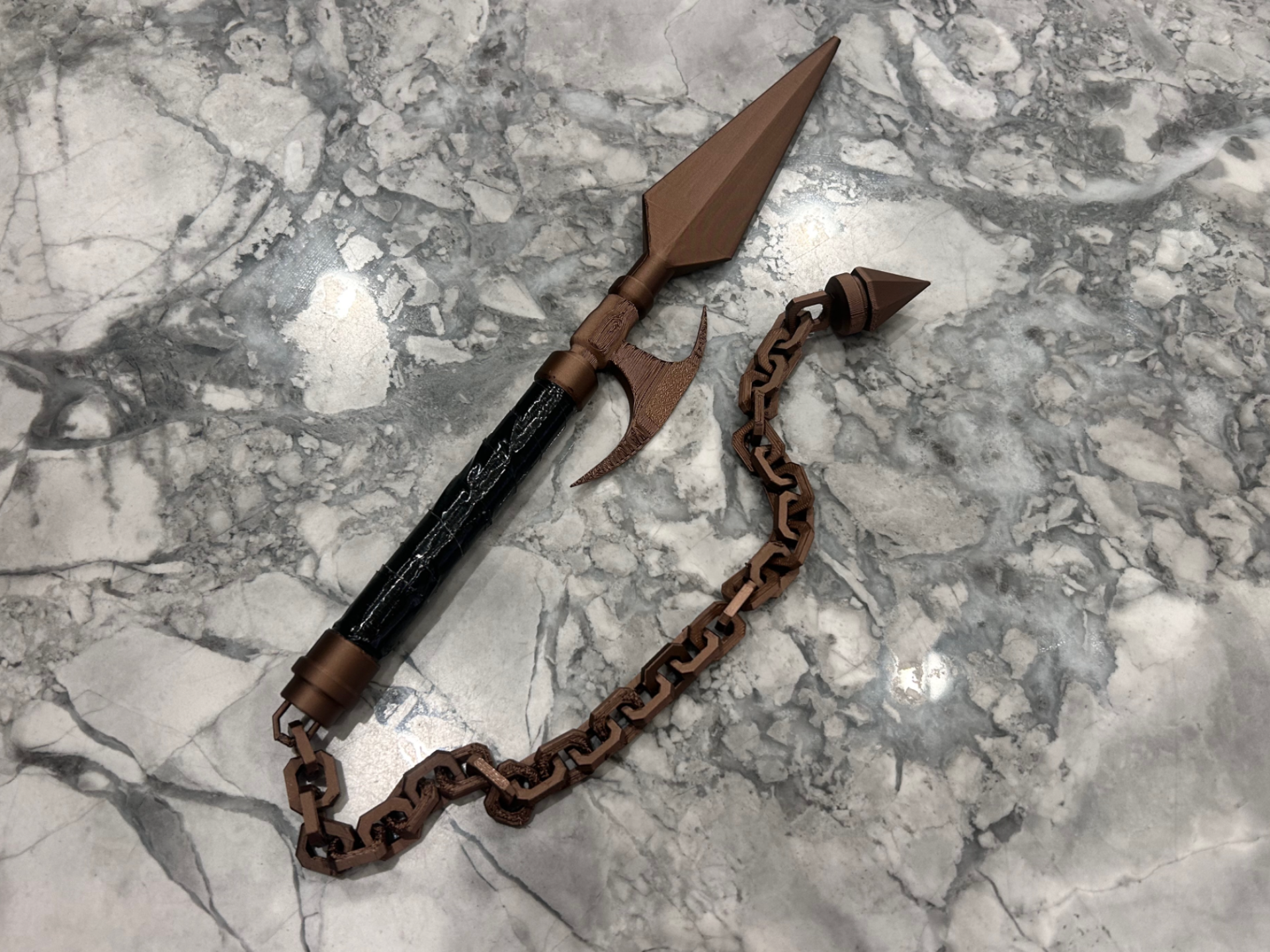 Versa fang - Hybrid weapon - spear/flail/axe