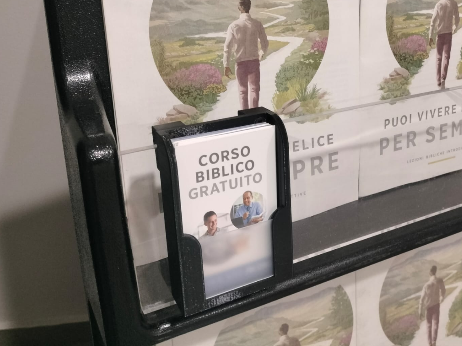 JW card holder for literature cart