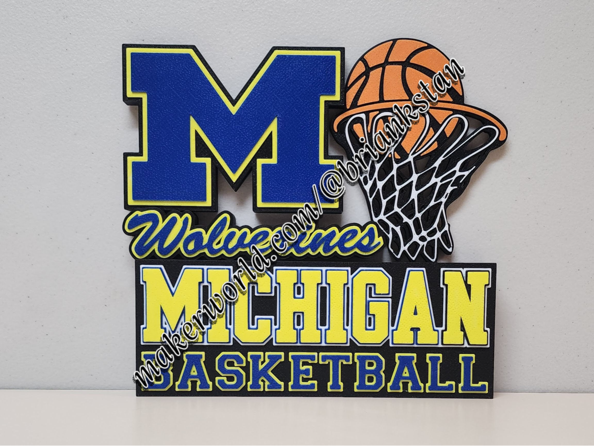 Michigan Wolverines Basketball Desk Display