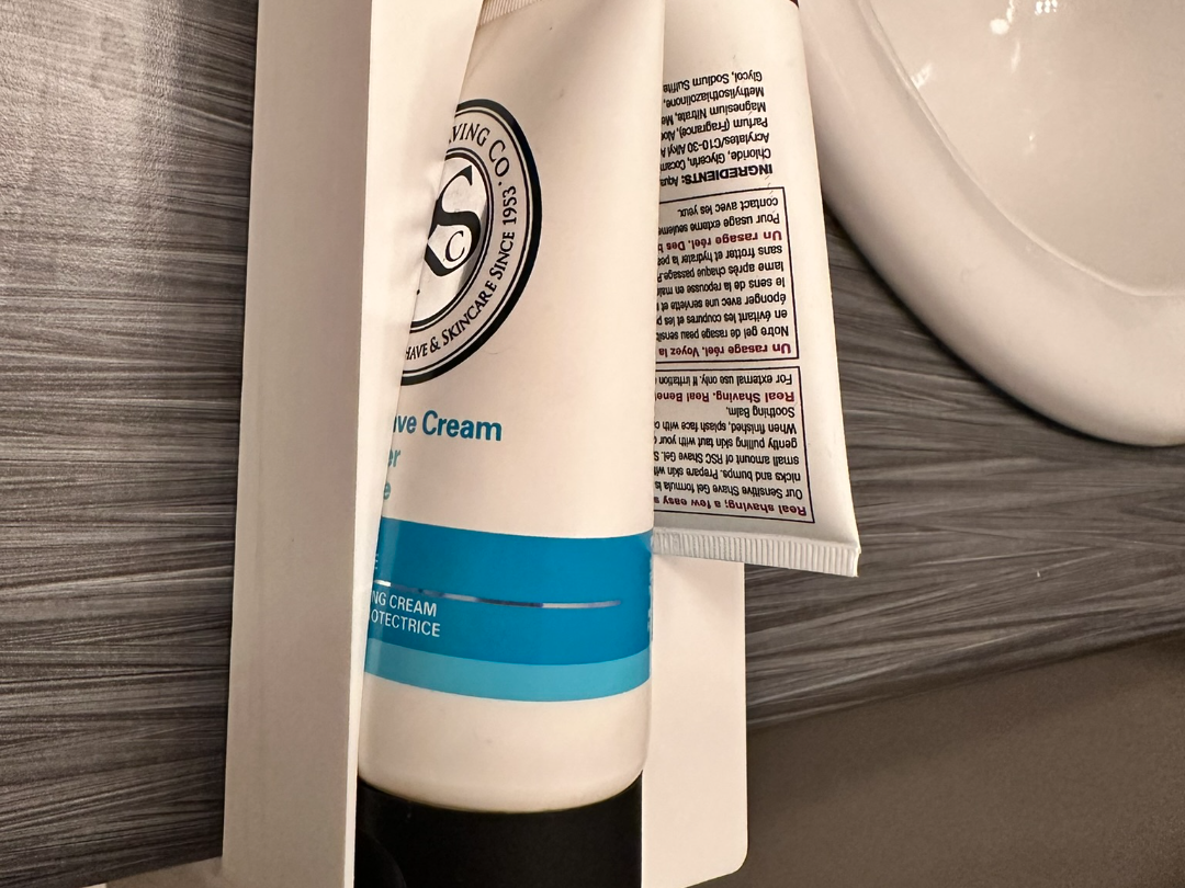 Shaving Cream Tube Holder (Gridfinity)