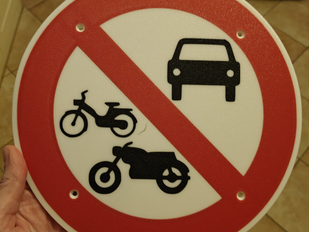 panneau interdiction vehicule