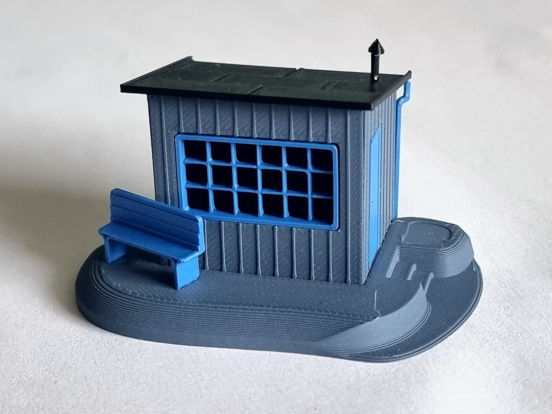 Railway trackside shelter 1:87 H0