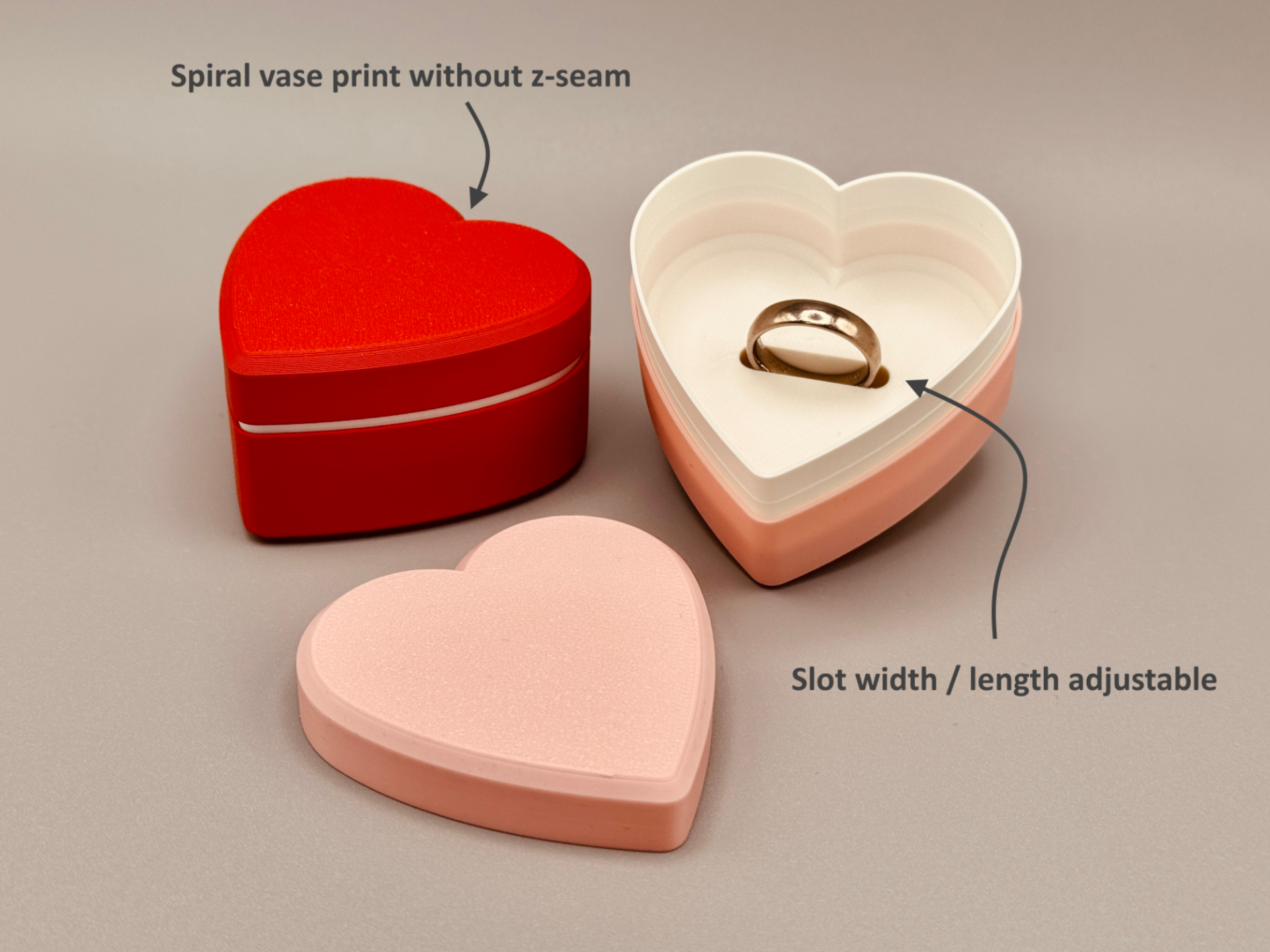Jewelry box for rings - customizable slot