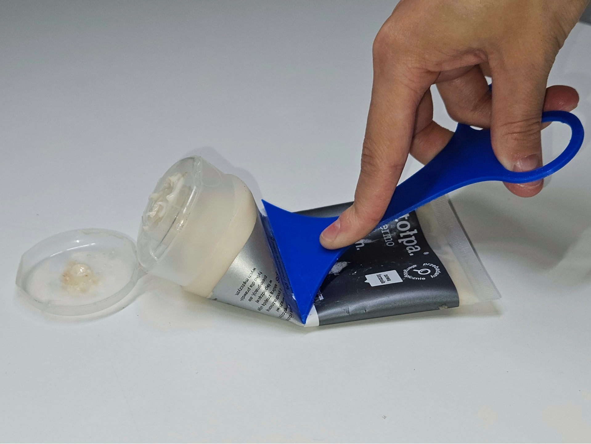 Toothpaste Tube Squeezer