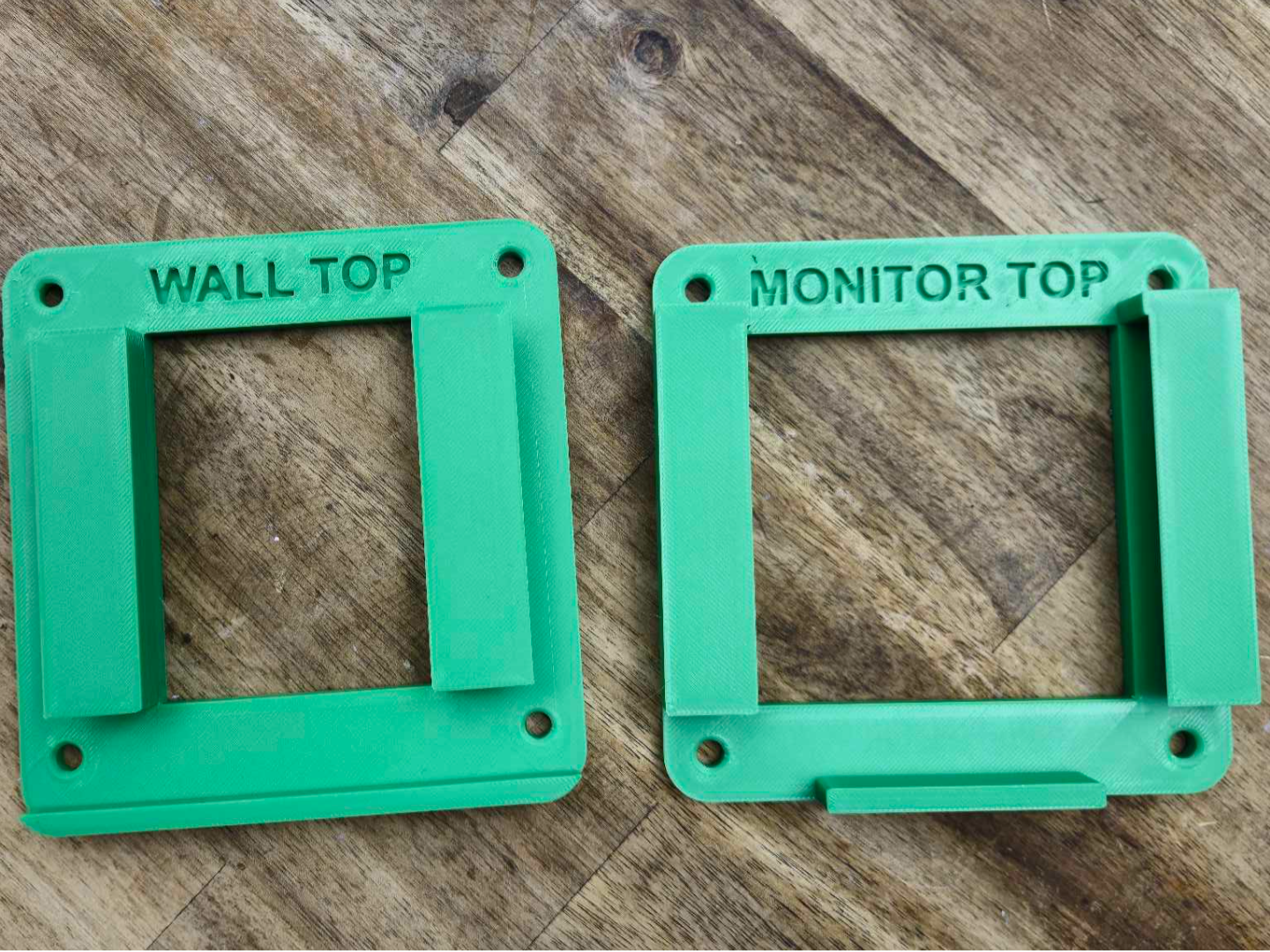 Flat VESA Monitor Wall Mount 100 x 100