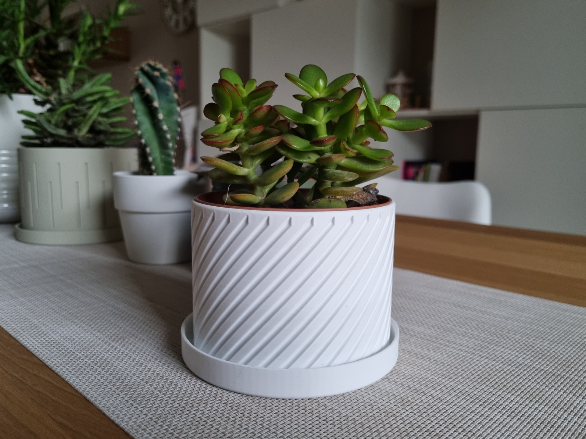 Vase with stripes