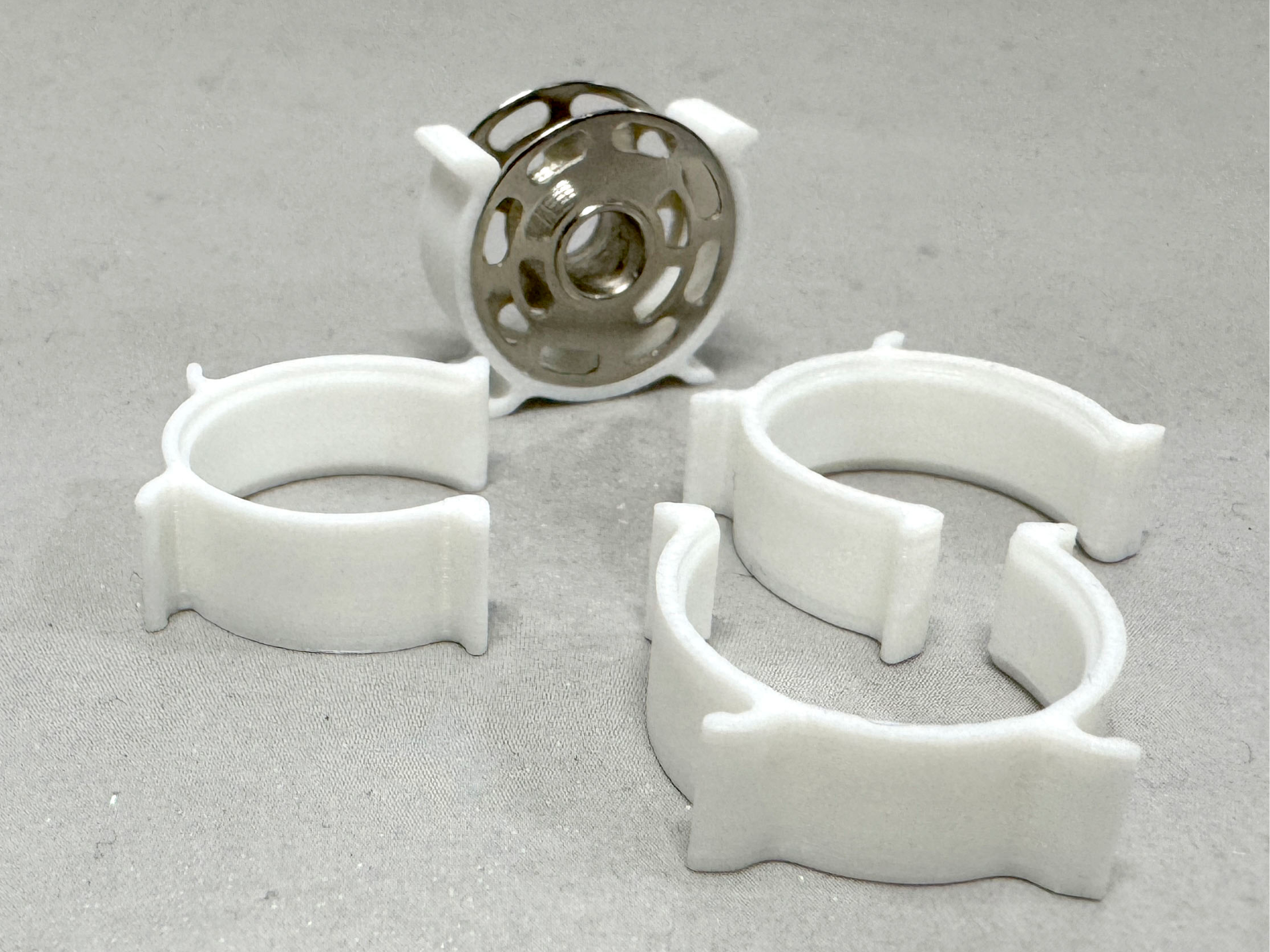 Bobbin Clip for Small Metal Bernina Bobbins