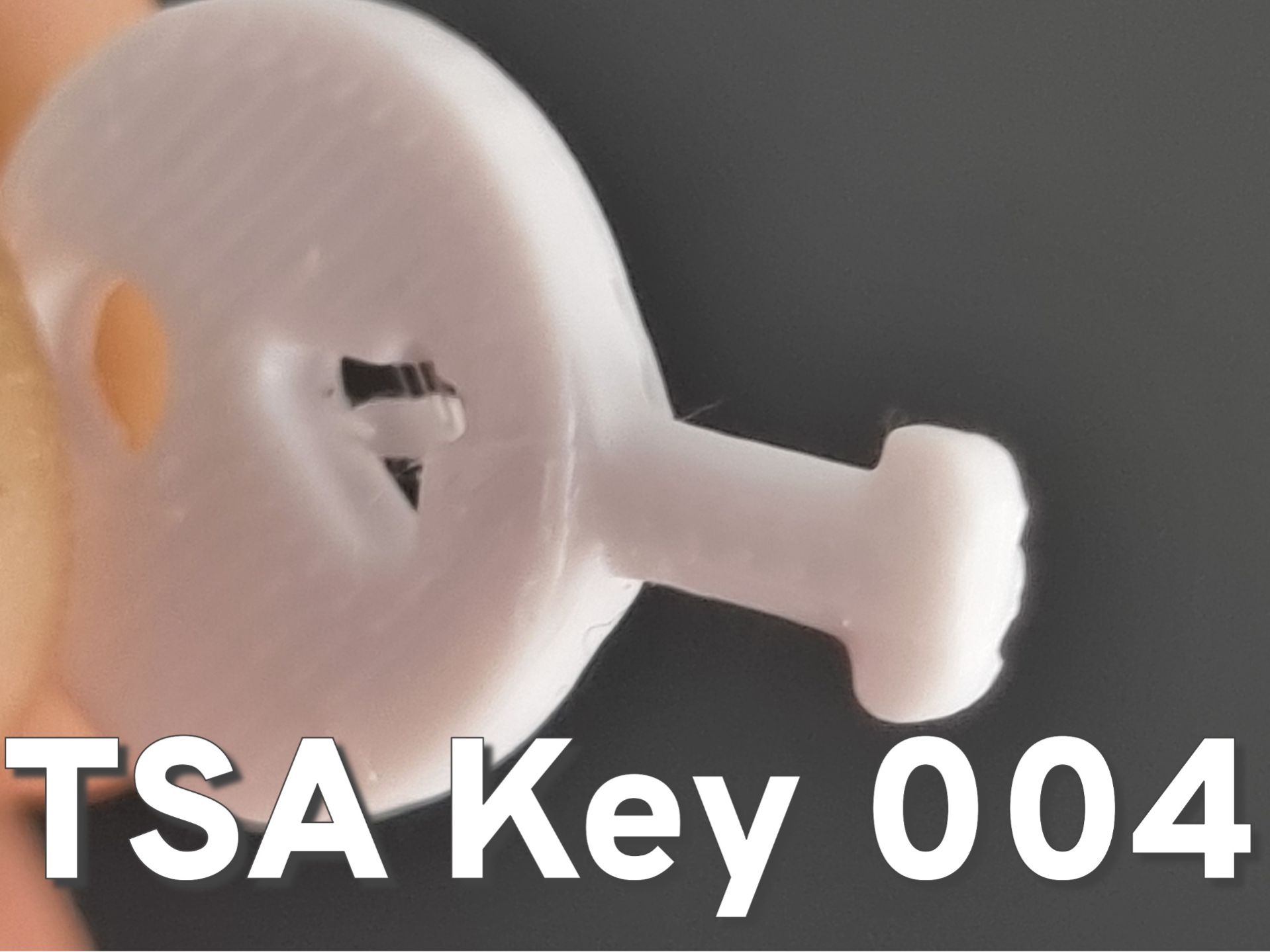 TSA Master Key 004 – Travel Sentry - TSA key 4