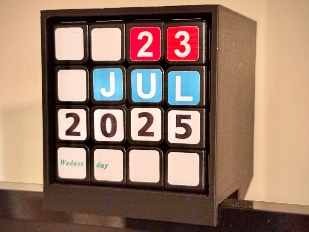 Monitor Shelf Box sized for a 4x4 speed cube