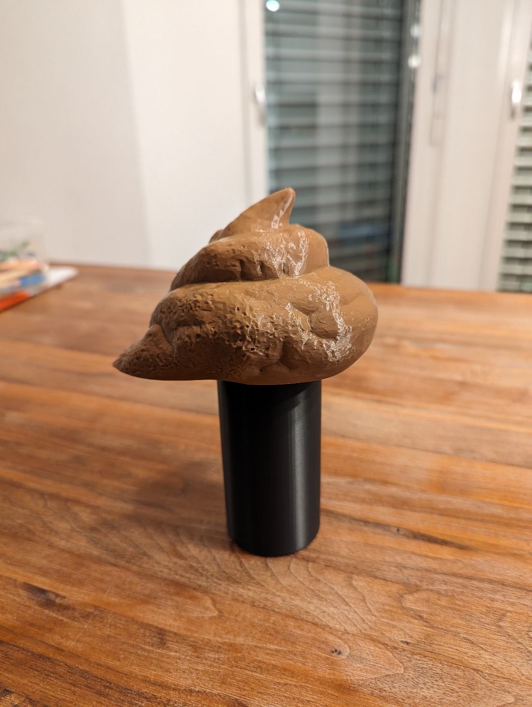 Poop with Tube | Dung mit Röhe / Geocache