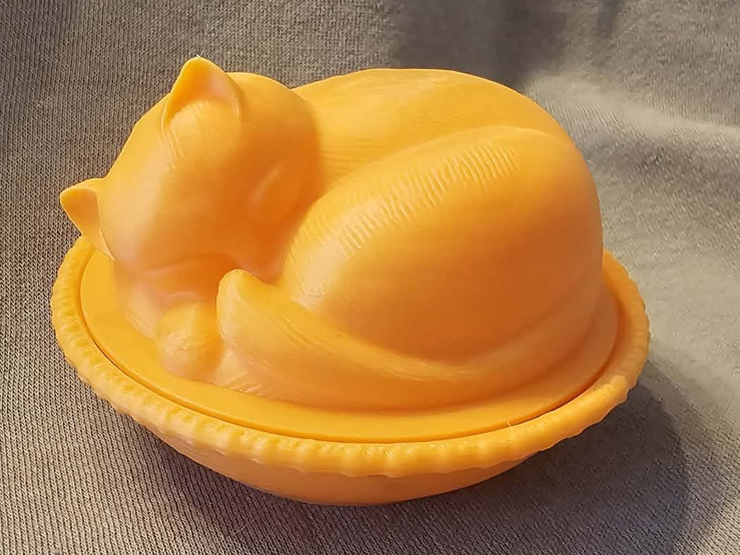 Nesting Cat Dish