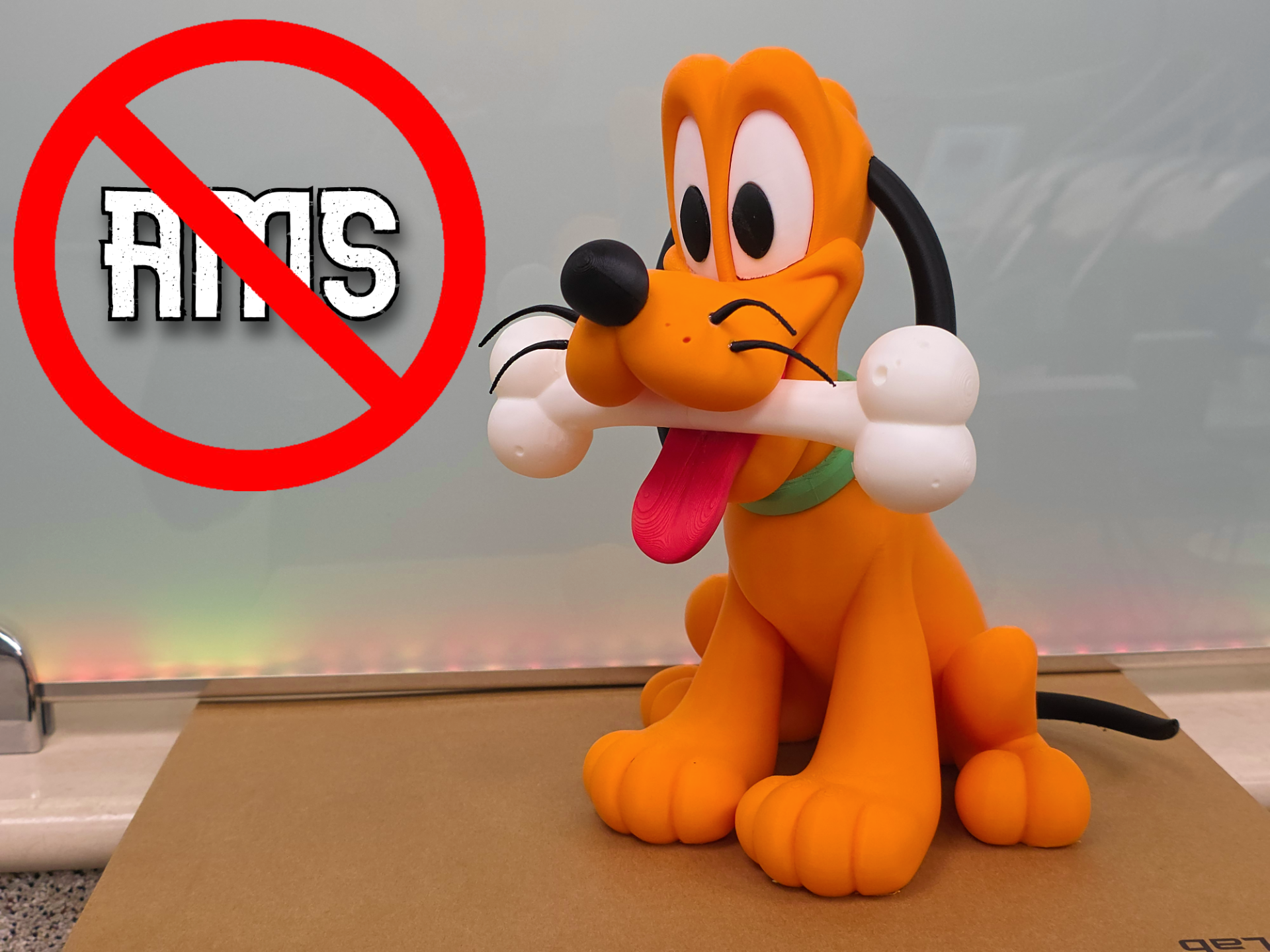 Pluto (Disney) / NO AMS