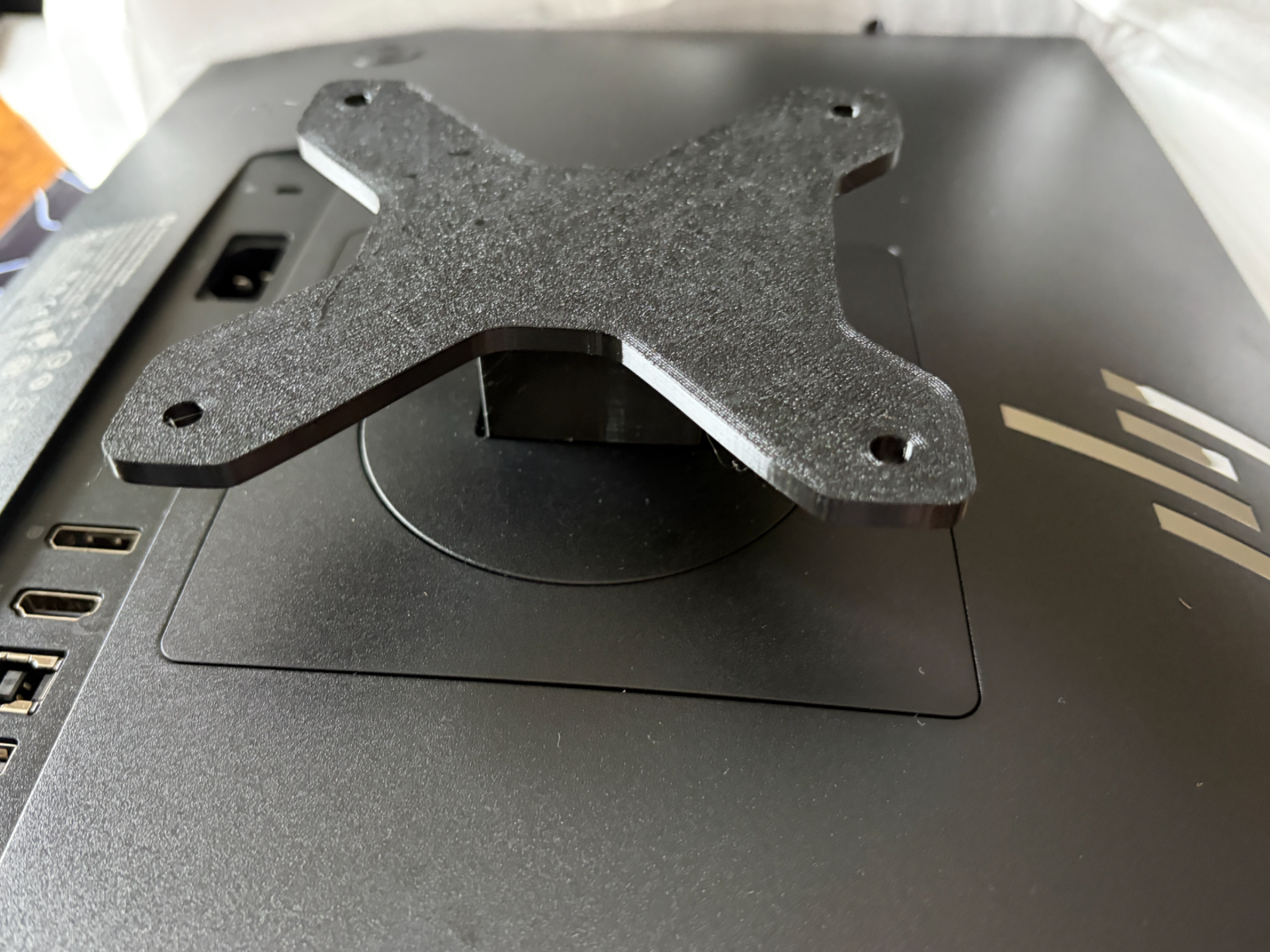 HP E24 G5 Vesa Adapter