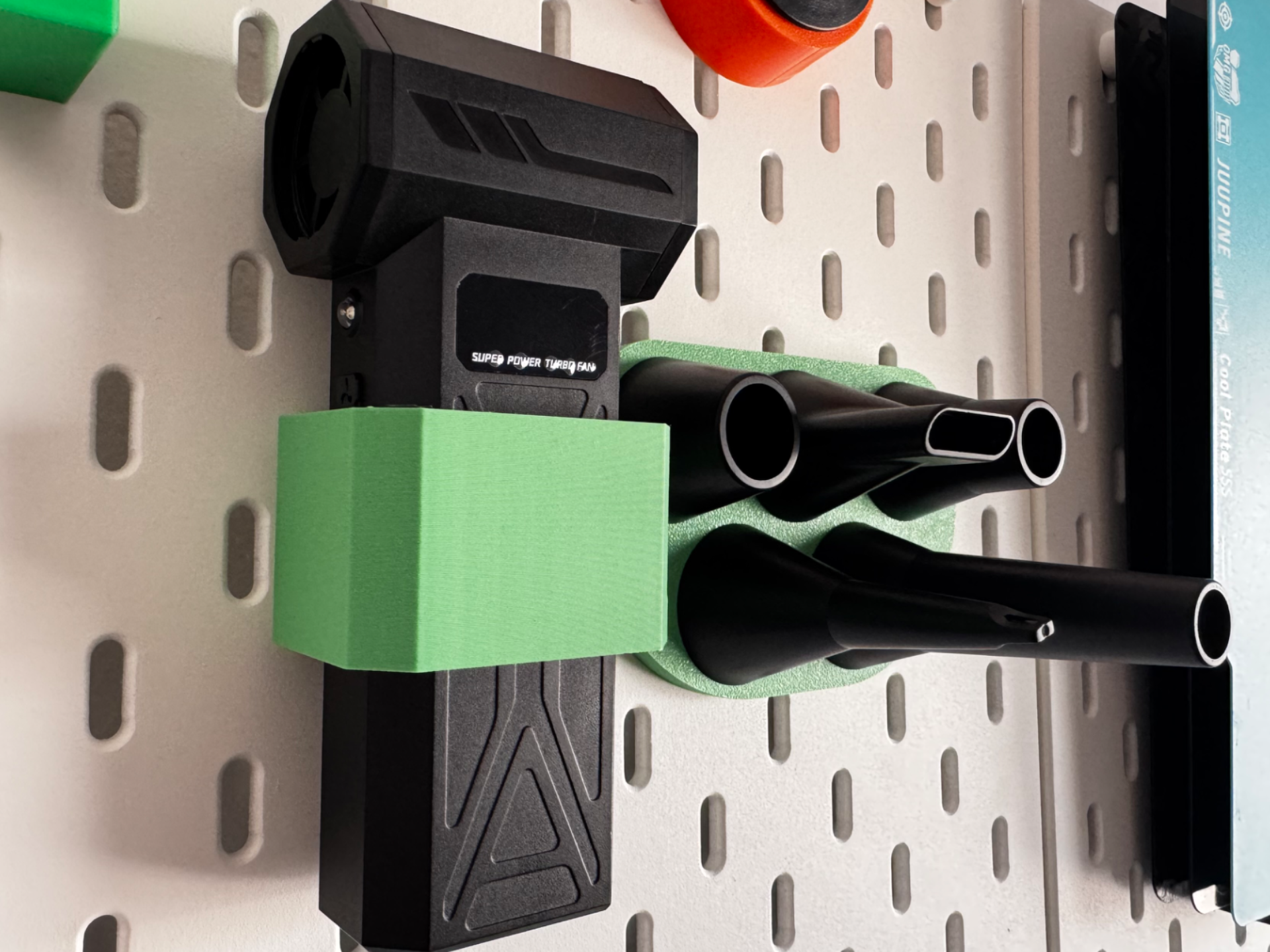 HOLDER FOR AIR BLOWER ON IKEA SKADIS