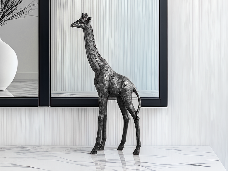 Giraffe Sculpture