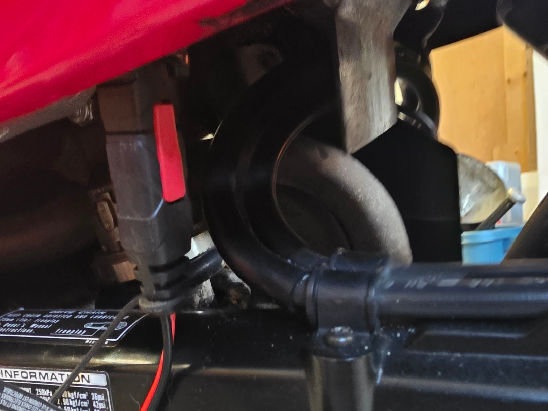 Noco charging cable plug holder for 1998 Honda VFR