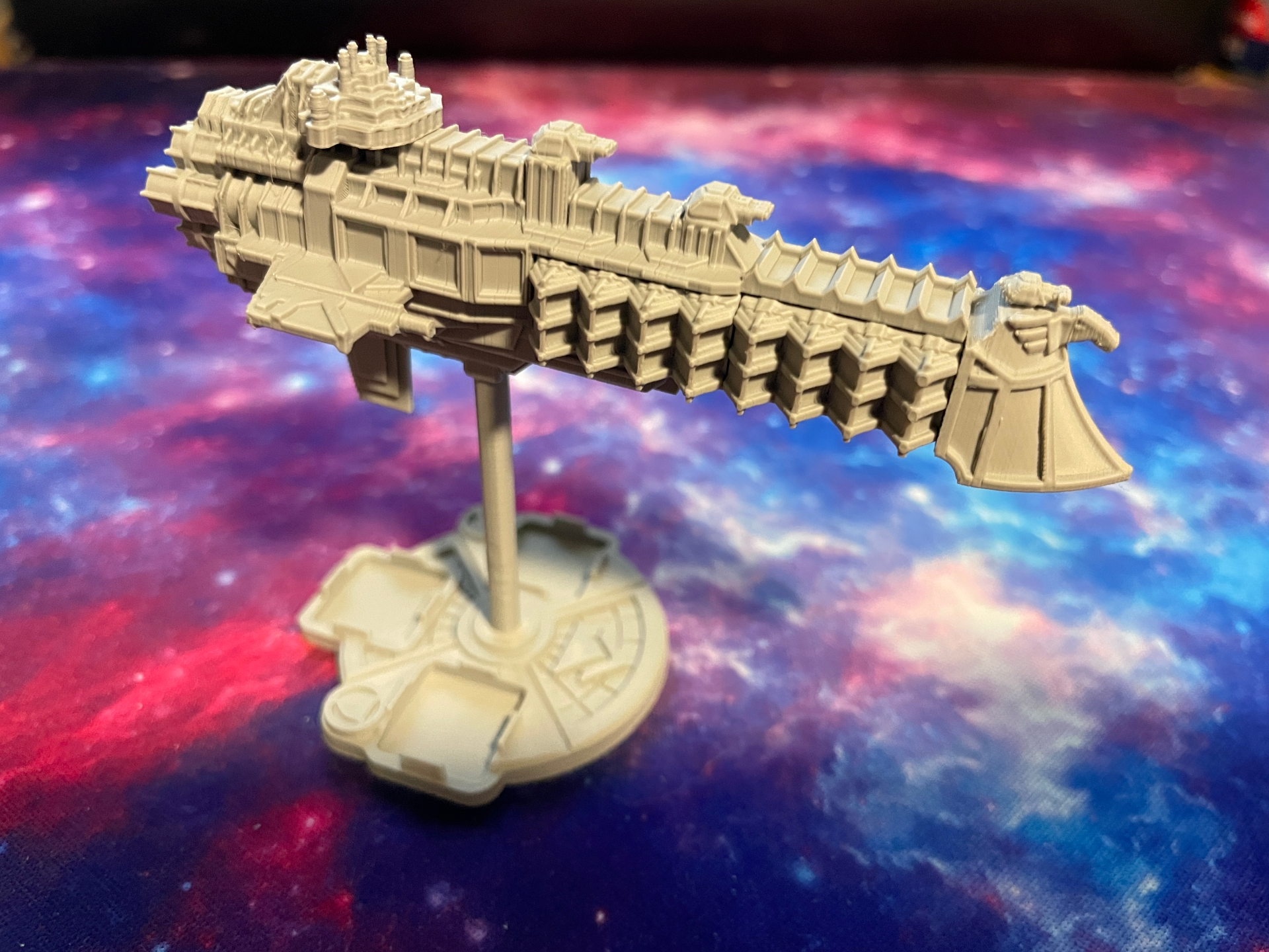BFG Imperial Navy Jovian Class Battlecruiser