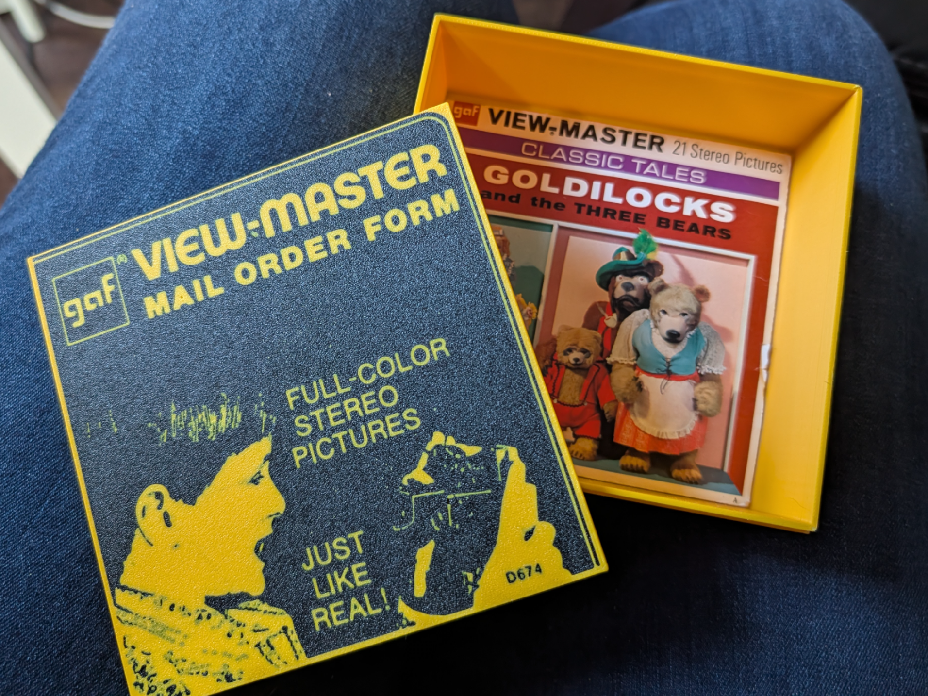 View-Master Packet Box