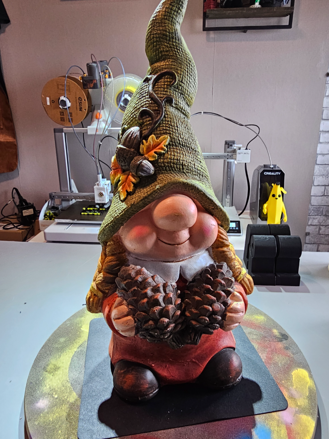 Gnome lady 2 autumn
