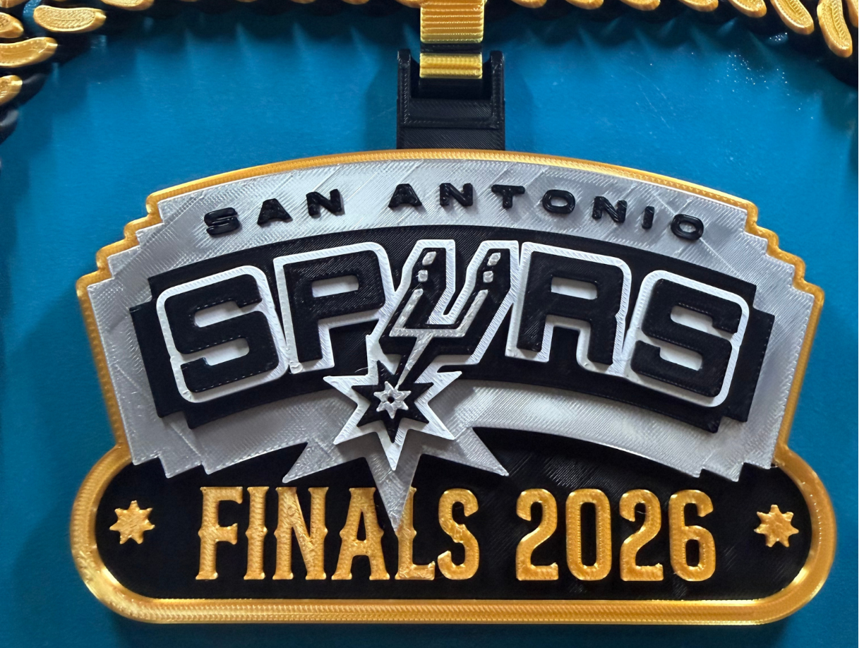 Spurs Finals Chain