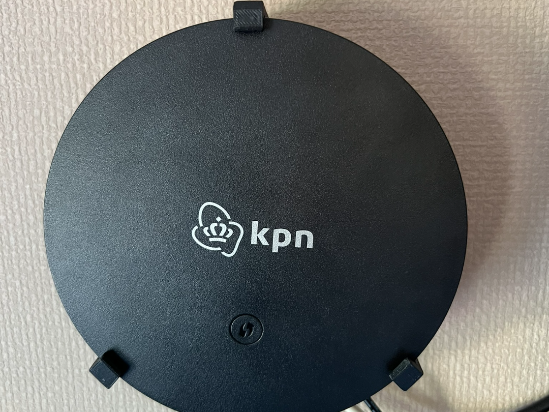 KPN Super wifi wall mount